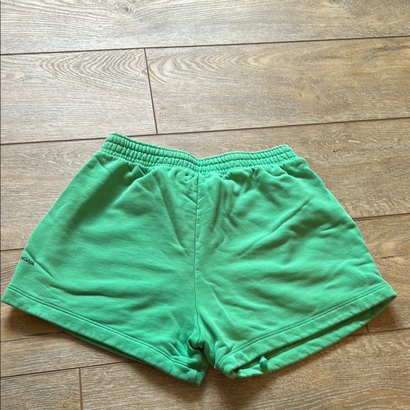 Womens 365 Midweight Pangaia Shorts - Picture 3 of 4